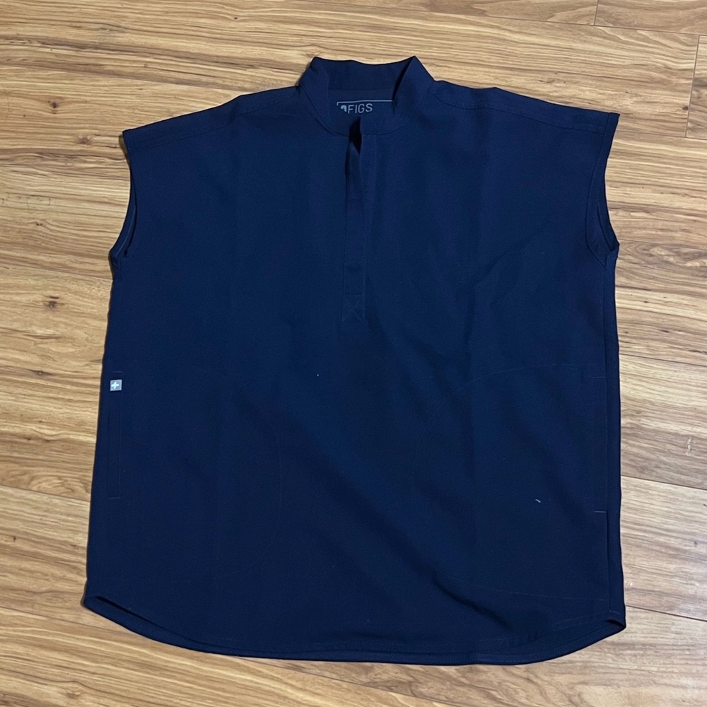Figs Top